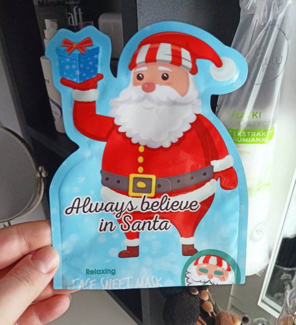 akcja denkowanie! grudzień - kosmetyki w świątecznych opakowaniach i świątecznych kolorach 🎄❄️⛄🎀🎁🎅