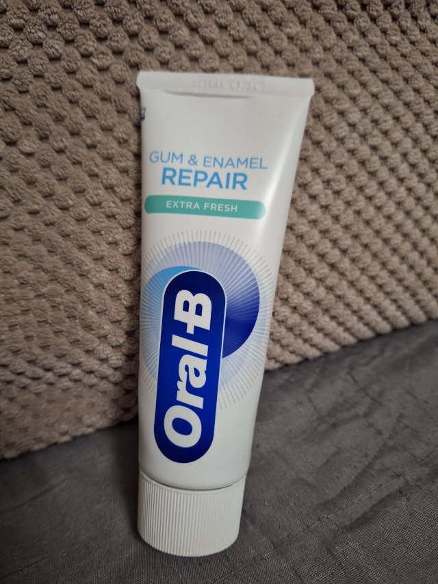 Oral-B Pasta do zębów, Pro-Odbudowa dziąseł i szkliwa, Extra Fresh, Gum & Enamel Pro-Repair