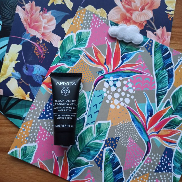 Apivita Żel do mycia twarzy, Black Detox Cleansing Gelly