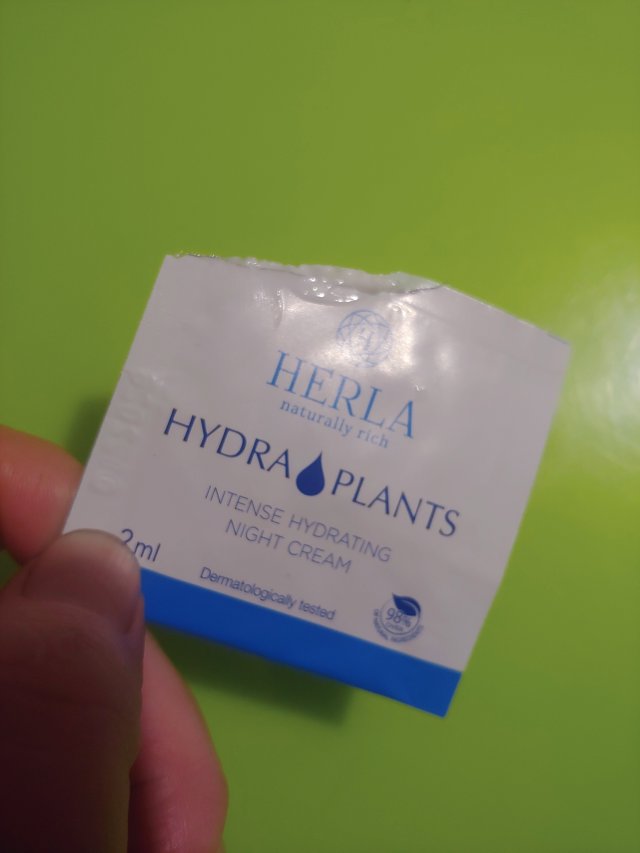 akcja denkowanie! grudzień - kosmetyki w świątecznych opakowaniach i świątecznych kolorach 🎄❄️⛄🎀🎁🎅