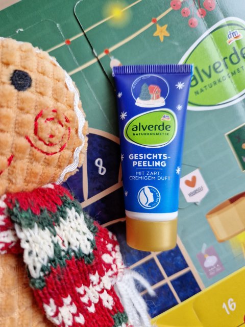 #8 Alverde Peeling do twarzy, delikatny, kremowy zapach