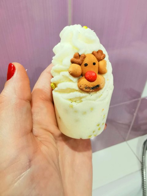 akcja denkowanie! grudzień - kosmetyki w świątecznych opakowaniach i świątecznych kolorach 🎄❄️⛄🎀🎁🎅