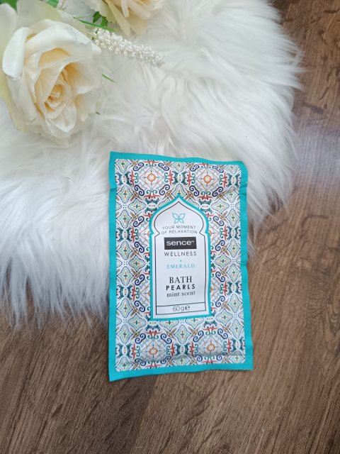 Sence Essentials Perełki do wanny, Emerald, Mint scent