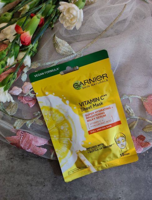 Garnier Skin Active, Maska do twarzy w płacie, Vitamin C
