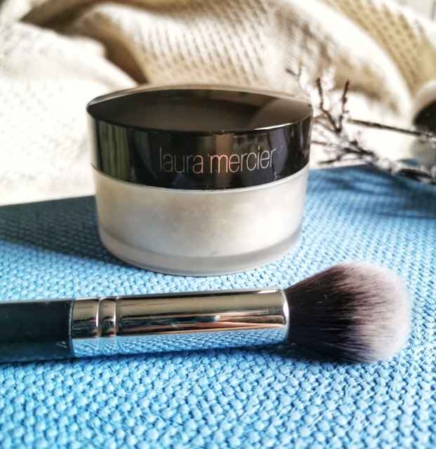 Laura Mercier Translucent Loose Setting Powder, Puder do twarzy, Utrwalający makijaż, Transparentny