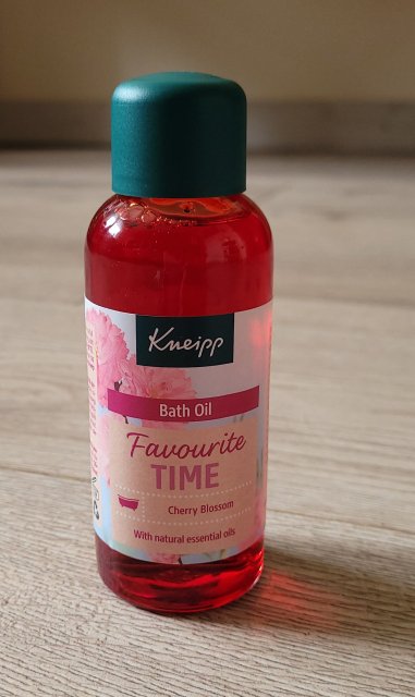 Kneipp Olejek do kąpieli, Favourite Time, Cherry Blossom