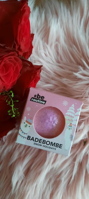 akcja denkowanie! grudzień - kosmetyki w świątecznych opakowaniach i świątecznych kolorach 🎄❄️⛄🎀🎁🎅