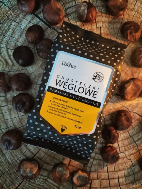 L'biotica Chusteczki Węglowe, Demakijaż i Oczyszczanie