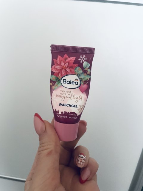 akcja denkowanie! grudzień - kosmetyki w świątecznych opakowaniach i świątecznych kolorach 🎄❄️⛄🎀🎁🎅