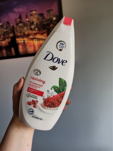 Dove Żel pod prysznic, Reviving, Granat i hibiskus