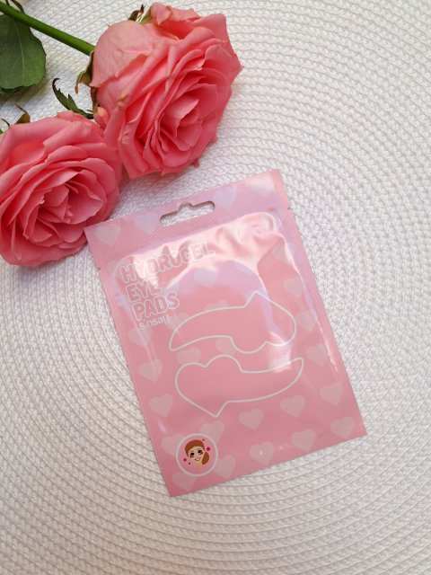 SINSAY Płatki pod oczy, Hydrożelowe, Gel Eye Pads, Z ekstraktem z hibiskusa, Serduszka różowe