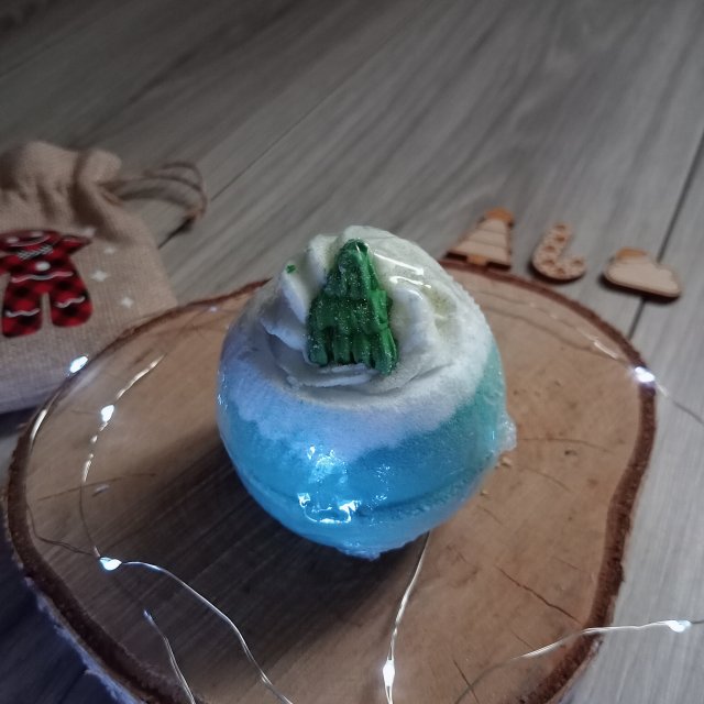 Bomb Cosmetics Kula do kąpieli, Snow Good