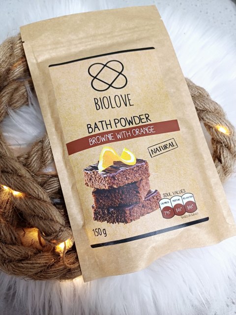 Biolove Puder do kąpieli, Brownie z pomarańczą