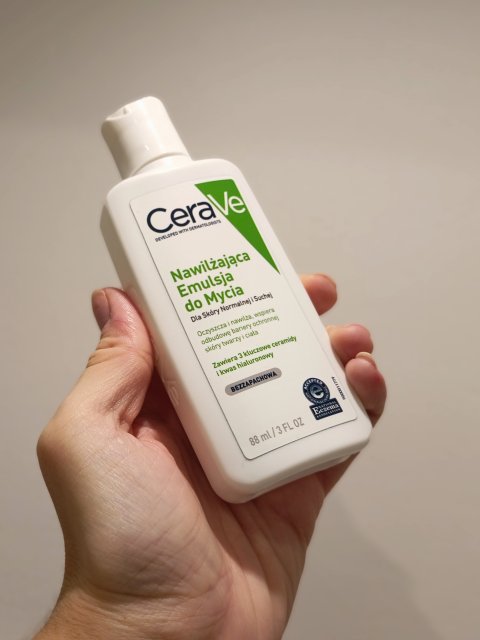 CeraVe Emulsja do mycia twarzy i ciała, Nawilżająca, Do skóry normalnej i suchej