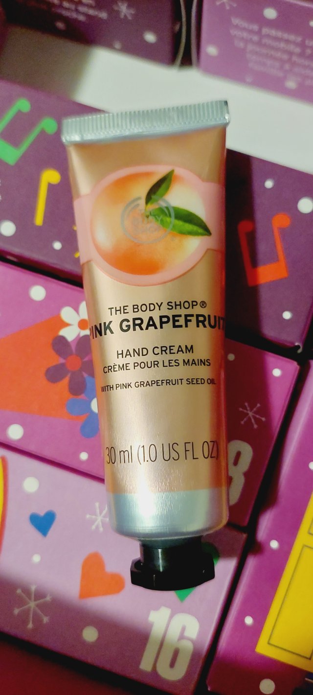 The Body Shop Krem do rąk, Pink grapefruit