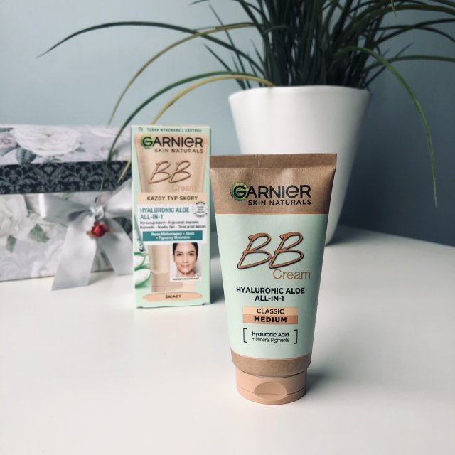 Garnier Skin Naturals, Krem BB, Hyaluronic Aloe All-In-1, Każdy typ skóry, Śniady
