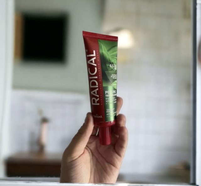 Radical Peeling trychologiczny do skóry głowy, Stymulujący wzrost włosów