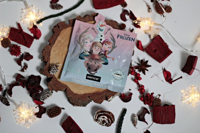 Sence Essentials Disney Frozen, Crackling Bath Salt, Musująca sól do kąpieli, Kraina Lodu