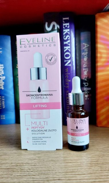 Eveline Skoncentrowana Formuła, Serum do twarzy, Lifting, Multi Peptydy + Koloidalne Złoto, Na dzień i na noc