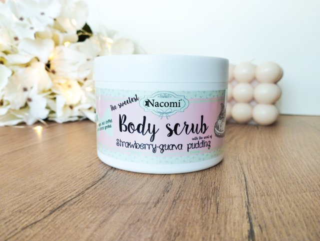Nacomi Peeling do ciała, Body Scrub, Strawberry & Guawa pudding