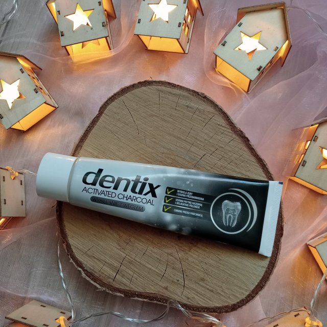 Dentix Pasta do zębów, Activated Charcoal