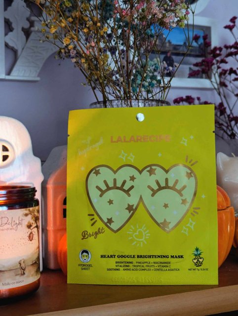 Lalarecipe Maska na okolice oczu w płacie, Heart Goggle Brightening Mask