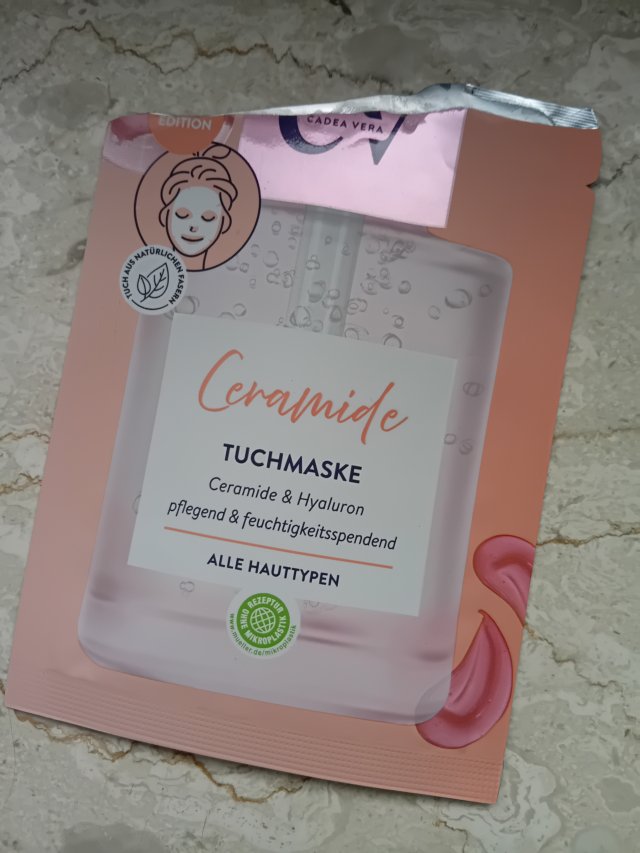 akcja denkowanie! grudzień - kosmetyki w świątecznych opakowaniach i świątecznych kolorach 🎄❄️⛄🎀🎁🎅