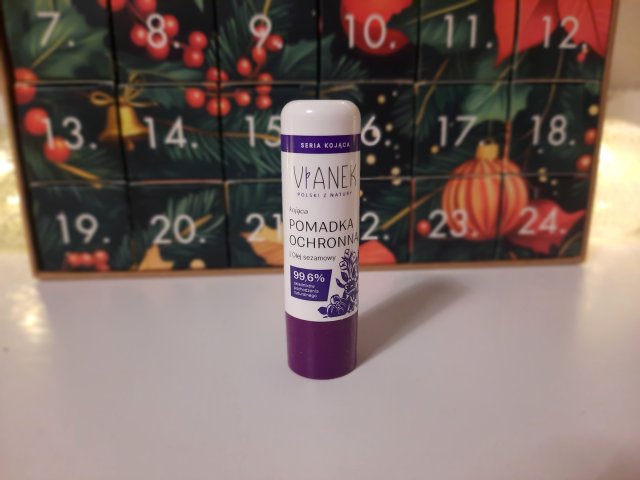 Sylveco Vianek, Pomadka ochronna do ust, Seria fioletowa, Kojąca z olejem sezamowym