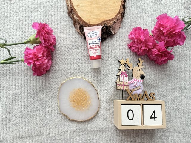 Dresdner Essenz Krem do rąk, Süßer Winterzauber