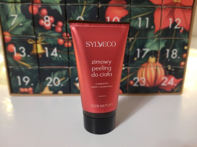 Sylveco Peeling do ciała, Zimowy, Wiśnia i Cynamon