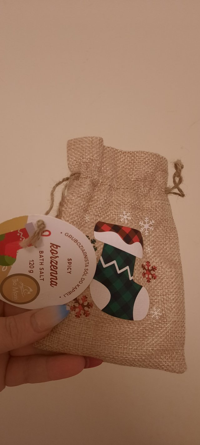 akcja denkowanie! grudzień - kosmetyki w świątecznych opakowaniach i świątecznych kolorach 🎄❄️⛄🎀🎁🎅