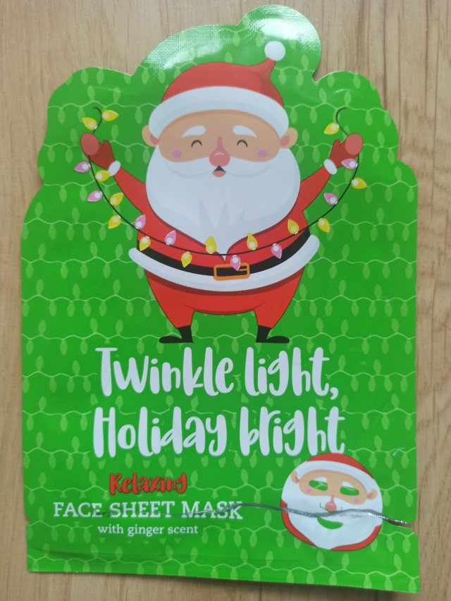 akcja denkowanie! grudzień - kosmetyki w świątecznych opakowaniach i świątecznych kolorach 🎄❄️⛄🎀🎁🎅