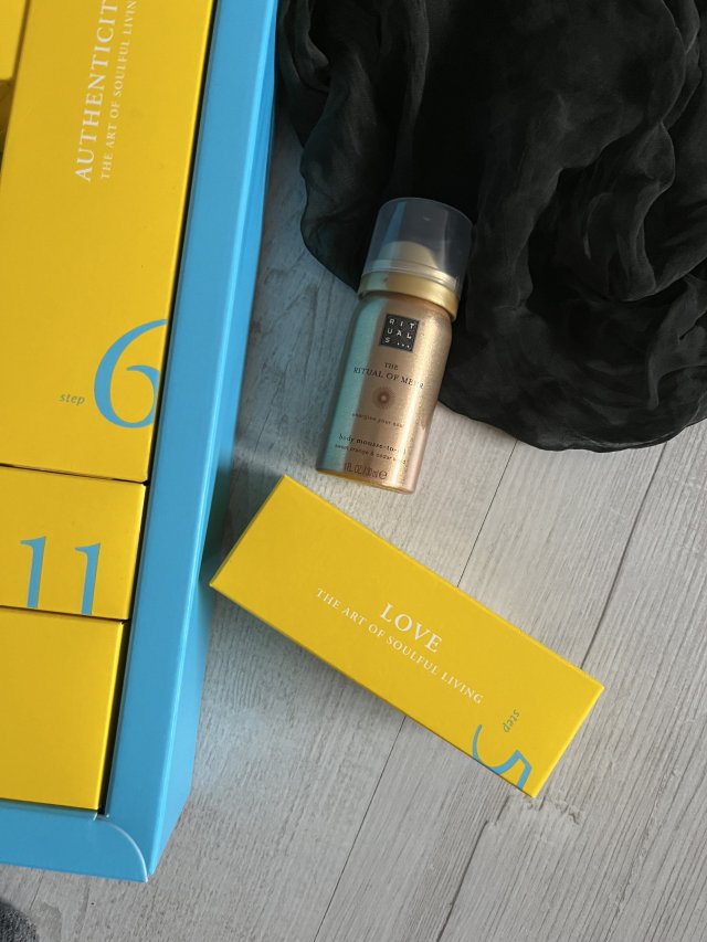 RITUALS Pianka do ciała zmieniająca się w olejek, Body Mousse-to-Oil, The Ritual Of Mehr