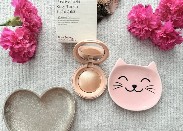Rare Beauty Rozświetlacz do twarzy, Positive Light Silky Touch Highlighter , Exhilarate