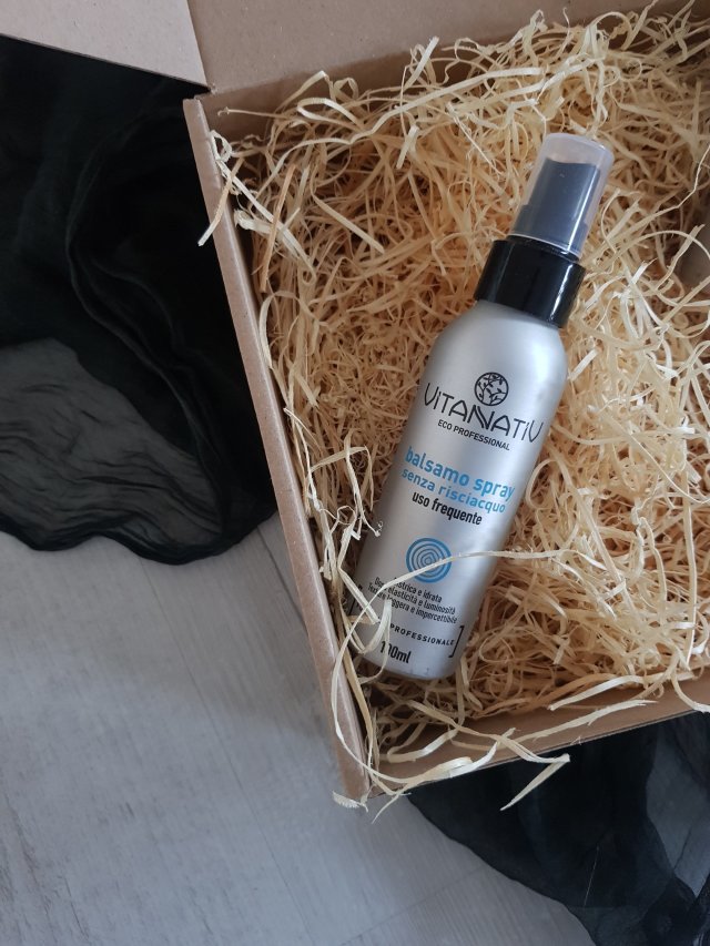Vitanativ Odżywka do włosów w sprayu, Balsamo Spray Senza Risciacquo Uso Frequente, Do częstego stosowania 