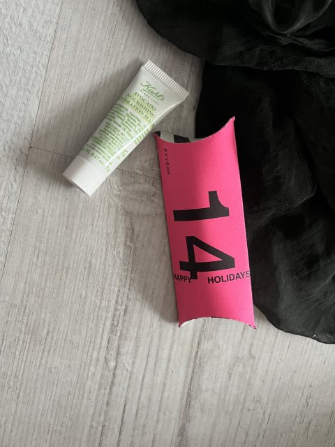 Kiehl's Odżywcza maska nawilżająca z awokado