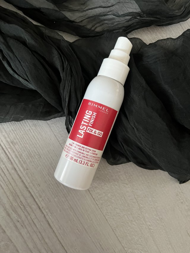 Rimmel Lasting Finish, Primer, Baza przedłużająca trwałość makijażu