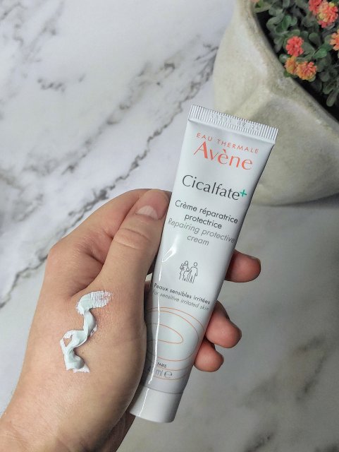 Avène Cicalfate, Krem do twarzy, Antybakteryjny, Regenerujący