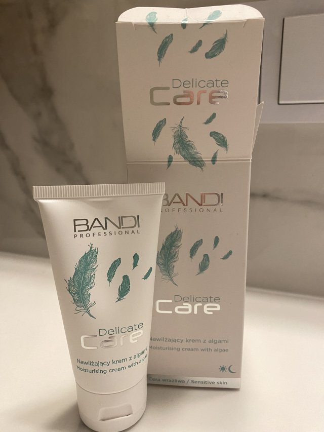 Bandi Delicate Care, Krem do twarzy, Nawilżający, Na dzień i na noc, Z algami morskimi