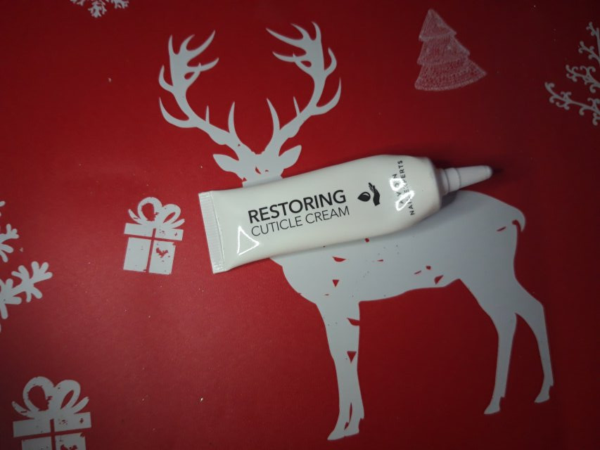 Avon Nail Experts, Krem do pielęgnacji skórek, Restoring Cuticle Cream