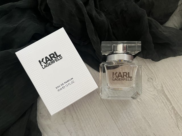 Karl Lagerfeld Woda perfumowana, Karl Lagerfeld for Her EDP