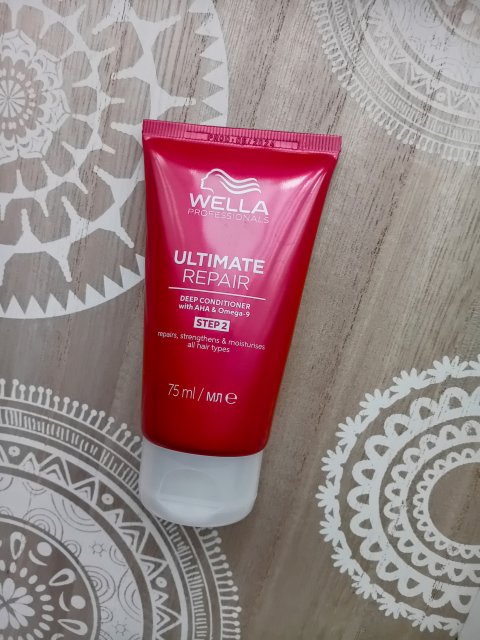 Wella Ultimate Repair Step 2, Odżywka głęboko regenerująca do włosów zniszczonych i osłabionych