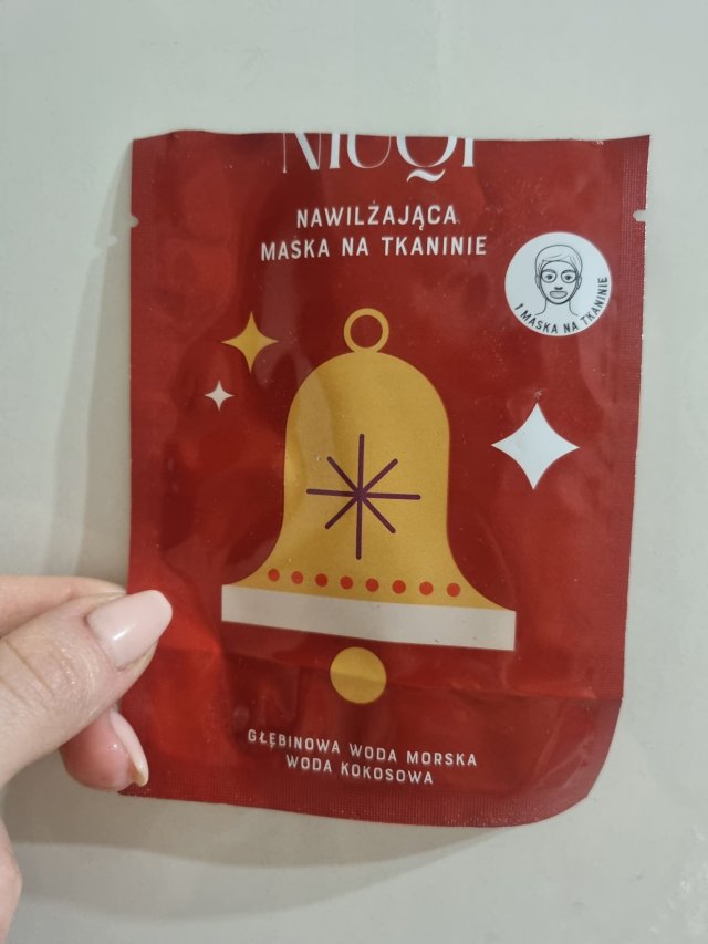 akcja denkowanie! grudzień - kosmetyki w świątecznych opakowaniach i świątecznych kolorach 🎄❄️⛄🎀🎁🎅