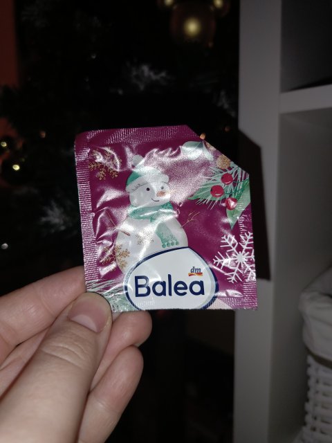 akcja denkowanie! grudzień - kosmetyki w świątecznych opakowaniach i świątecznych kolorach 🎄❄️⛄🎀🎁🎅