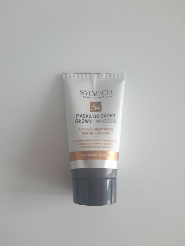 akcja denkowanie! grudzień - kosmetyki w świątecznych opakowaniach i świątecznych kolorach 🎄❄️⛄🎀🎁🎅