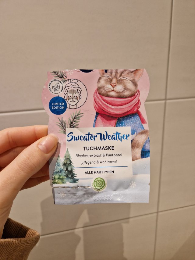 akcja denkowanie! grudzień - kosmetyki w świątecznych opakowaniach i świątecznych kolorach 🎄❄️⛄🎀🎁🎅