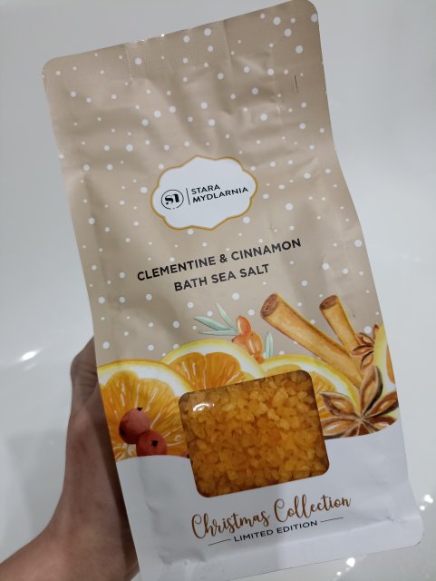 Stara Mydlarnia Sól do kąpieli, Klementynki i cynamon