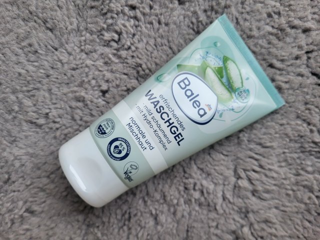 Balea Żel do mycia twarzy, Erfrischendes, Skóra mieszana i normalna, Z 10% aloesem 