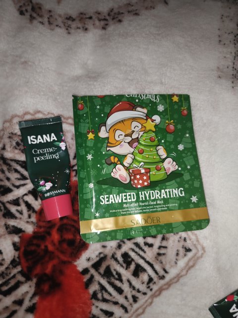 akcja denkowanie! grudzień - kosmetyki w świątecznych opakowaniach i świątecznych kolorach 🎄❄️⛄🎀🎁🎅