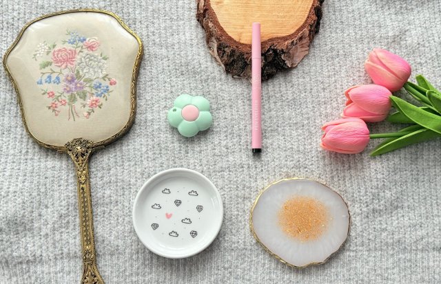 FaceBoom Make Up, Eyeliner, W pisaku, Czarny